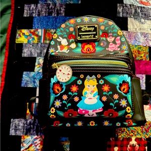 Lounge Fly Backpack- Alice in wonderland